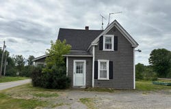41 S Main Street, Burnham, ME 04922