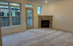17201 E 32nd Street S, Independence, MO 64055