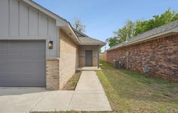 422 Grove Street, Perry, OK 73077
