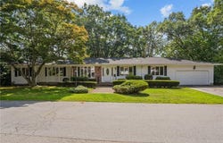 2 Julia Drive, North Providence, RI 02911