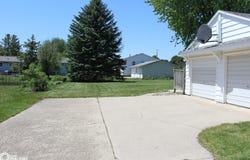 960 Front Street, Garner, IA 50438