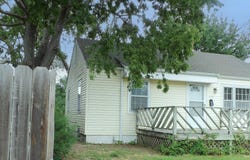 1722 N Monroe St, Hutchinson, KS 67502