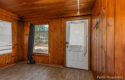 913 Egleston Avenue, Kalamazoo, MI 49001