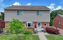 409 E Garden Rd, Brentwood, PA 15227