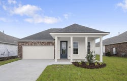 10027 Pelican Pointe Lane, Baton Rouge, LA 70810