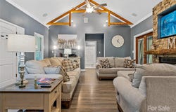 29 Spanish Oak Drive, Asheville, NC 28804