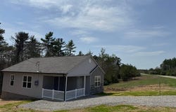 342 Elm Street, New Straitsville, OH 43766