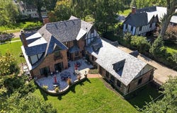 1010 W 65th Street, Kansas City, MO 64113