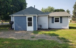 204 Prospect, St Louis, MI 48880