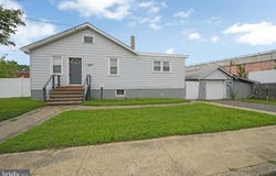 80 COOLIDGE AVENUE, BELLMAWR, NJ 08031