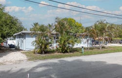 3431 NE 13th Avenue, Oakland Park, FL 33334