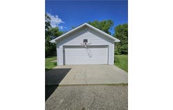 809 Park Avenue, Morris, MN 56267