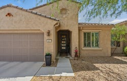 853 N Broken Hills Drive, Green Valley, AZ 85614