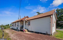 4 FIRST, MANAHAWKIN, NJ 08050