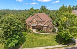 3140 Glastonbury, Suwanee, GA 30024