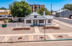 202 N LOCKE Avenue, Farmington, NM 87401