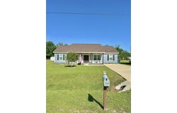 12634 NW Twin Oaks Drive, Bristol, FL 32321