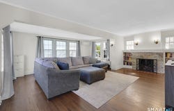 17 Ballard Drive, West Hartford, CT 06119