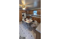8 EDWARDS AVENUE, DELANCO, NJ 08075