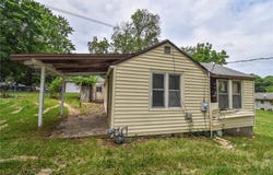 10908 E 66th Street, Raytown, MO 64133