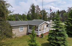 11990 Lake 15 Road, Atlanta, MI 49709