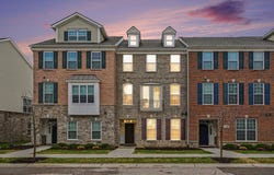 2733 S Spurway Drive, Ann Arbor, MI 48105