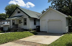 114 S 19Th Street, Clarinda, IA 51632