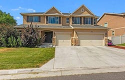 1784 W Grays Pl, Lehi, UT 84043