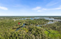 900 NW SNUG HARBOR ROAD, CRYSTAL RIVER, FL 34428