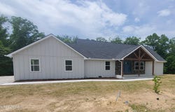 875 ELB Private Drive, Huntsville, TN 37756