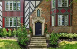 392 Rhoads Avenue, Columbus, OH 43205