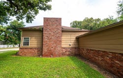 508 N 6th St, Neodesha, KS 66757