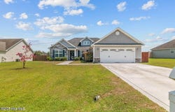 120 Prelude Drive, Richlands, NC 28574