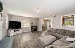 1143 S John Hix Street, Westland, MI 48186
