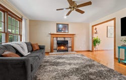 2913 SAYBROOK Court, GREEN BAY, WI 54311-4991