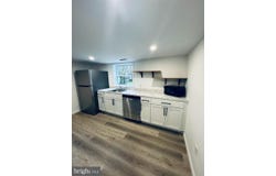 393 TANSBORO ROAD, BERLIN, NJ 08009