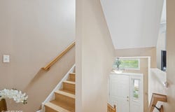 983 Mayfair Court, Elk Grove Village, IL 60007