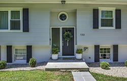 133 Nebraska Ave, Oak Ridge, TN 37830