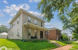 914 N 8Th Street, Burlington, IA 52601