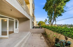 2600 E 20th Street, Signal Hill, CA 90755