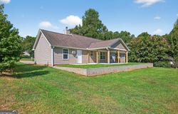 575 Mackinaw, Bethlehem, GA 30620