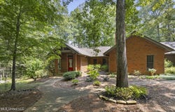 180 Grants Ferry Circle, Brandon, MS 39047