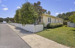 121 Seal Avenue, Pass Christian, MS 39571