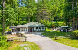 336 Greens Creek Rd, Sylva, NC 28779
