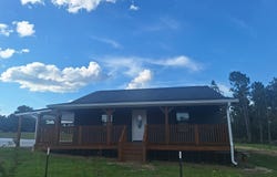 33 Elmwood Ln., Baxley, GA 31513