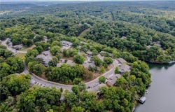 28 Estes  DR, Bella Vista, AR 72715