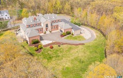 40 Parsons Way, Avon, CT 06001