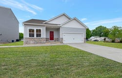 822 Meadow Lake Drive, Elyria, OH 44035