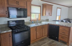 1105 Kellogg Avenue, Janesville, WI 53545