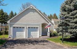 35 Metea Lane, Bedford, NH 03110